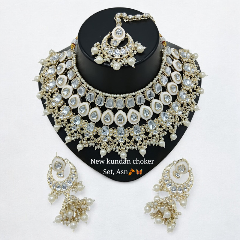 Breathtaking Glam Suns0005 White Kundan Choker Necklace Earring Jewellery Set For Marriage