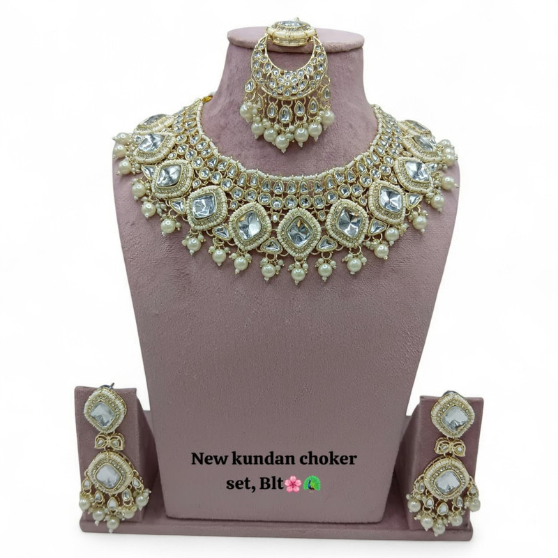 SUNS0017 WHITE Kundan Choker Necklace Earring Jewellery set for Marriage