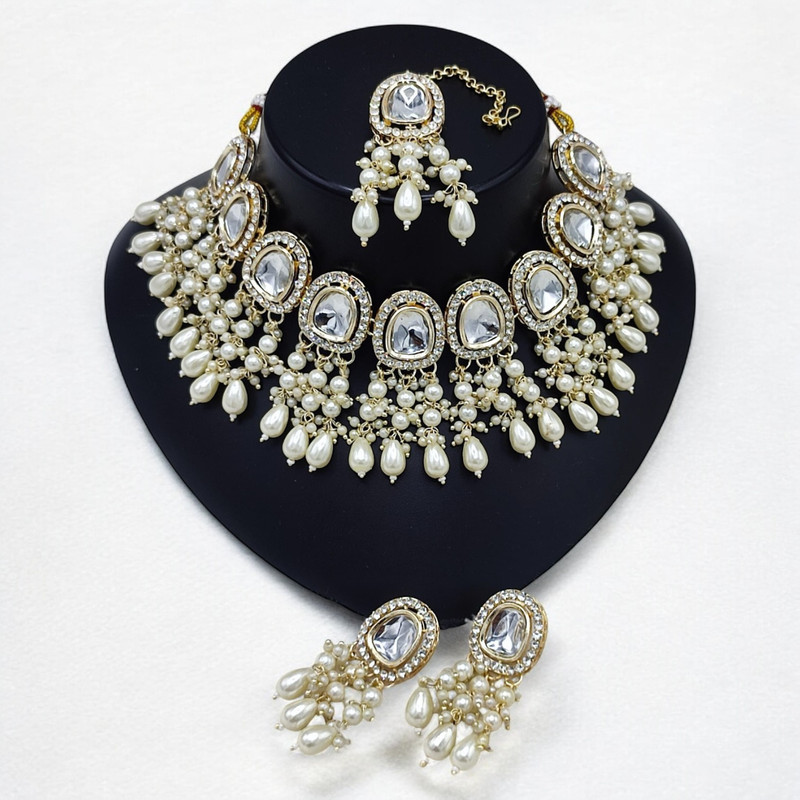 Elegant Elite Suns0025 White Kundan Choker Necklace Earring Jewellery Set For Marriage
