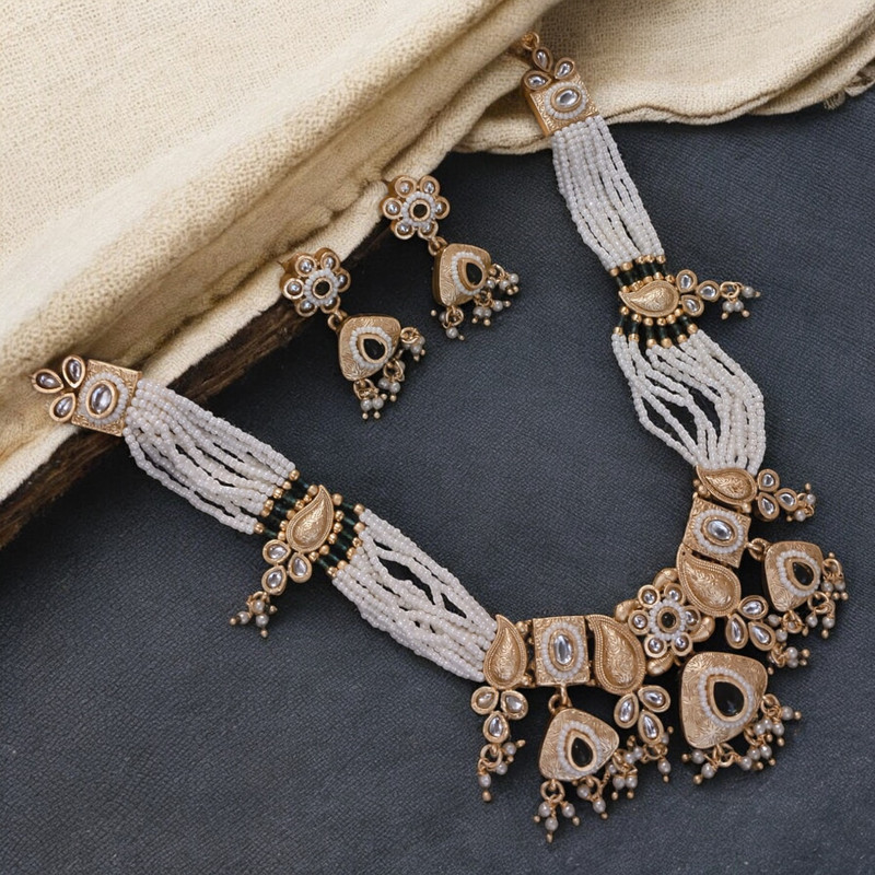 Vintage Elite Suns0031 Green Copper Necklace & Earrings Jewellery Set For Women
