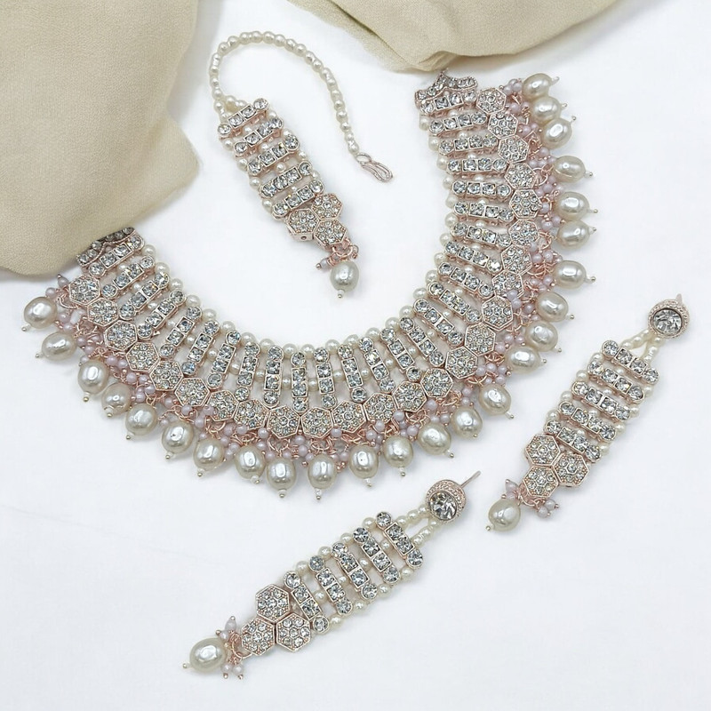 Graceful Elite Suns0036 White Kundan Choker Necklace Earring Jewellery Set For Marriage