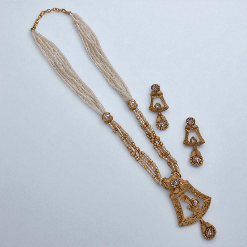 SUNS0039 WHITE Copper Necklace & Earrings Jewellery set for Women