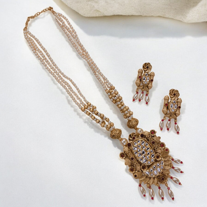 [SUNS0041 MAROON] Glamorous Supreme Suns0041 Maroon Copper Necklace & Earrings Jewellery Set For Women